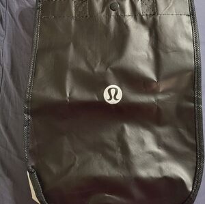Lululemon reusable bag
